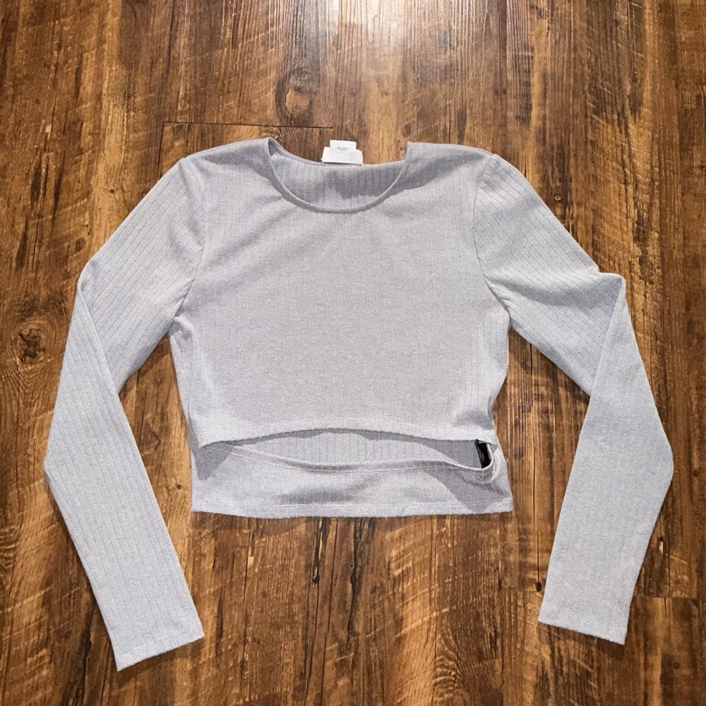 Lovers + Friends Grey Medium Clea Rubbed‎ Cutout Long Sleeve Top